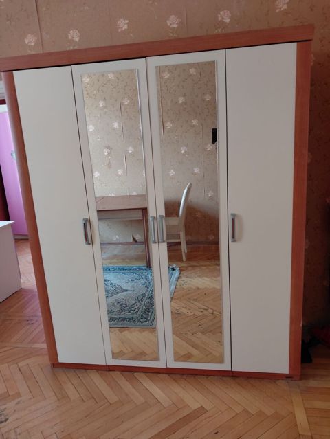 Mebel dəsti – paltar şkafı və vitrinlər - 4 qapılı paltar şkafı — Bakı