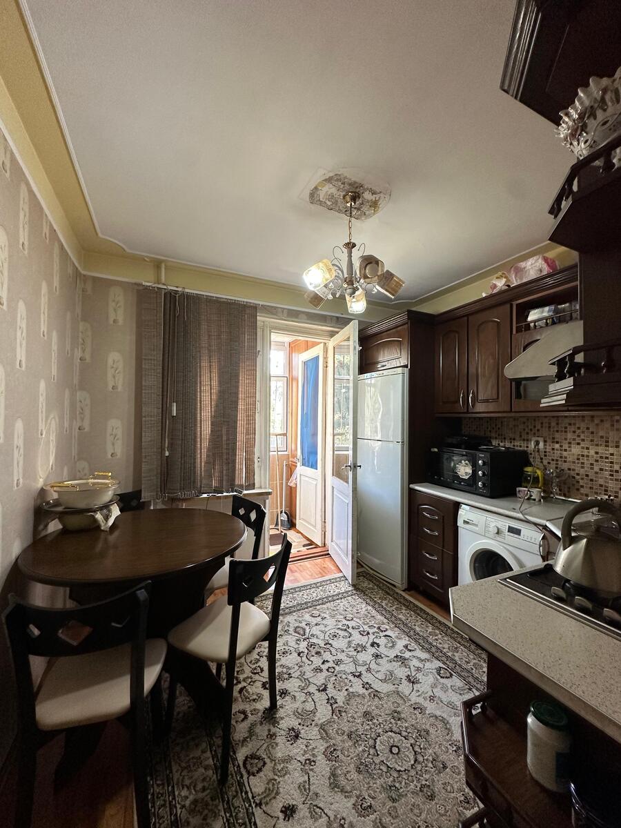 Satılır 3 otaqlı köhnə tikili 75 m² — Mənzil, Bakı (5)