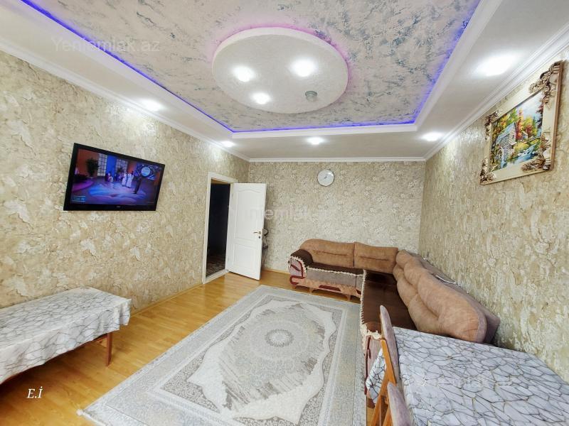 Satılır 3 otaqlı Bina evi menzil (Köhnə tikili), 70 m², 12-ci mikrorayon — Mənzil, Sumqayıt (5)