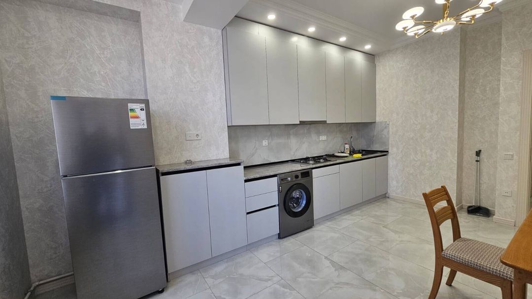 İcarəyə verilir 3 otaqlı yeni tikili 120 m² — Mənzil, Bakı (5)