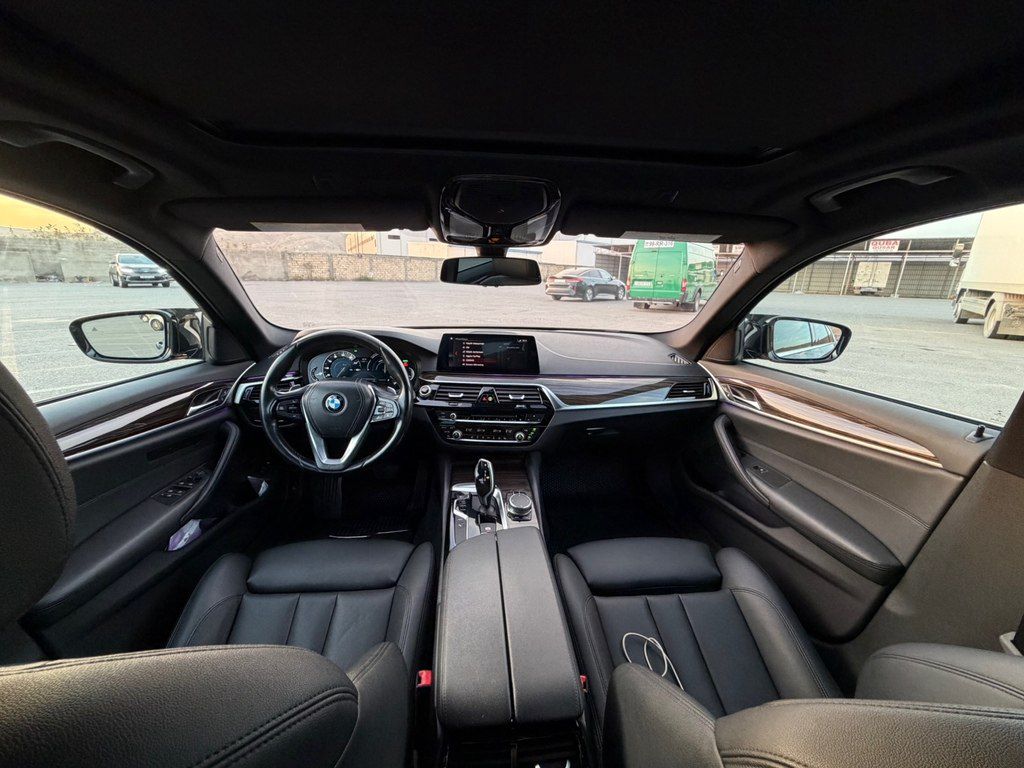 BMW 530e, 2.0 L, 12 kWh, 2018 il, 207 000 km 77-MO-209 — Avtomobillər, Bakı (9)