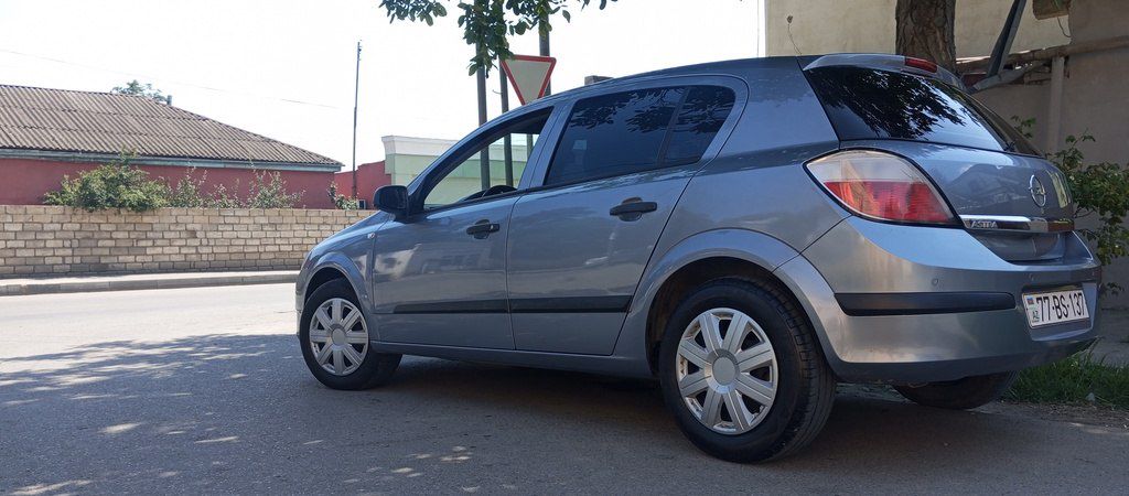 Opel Astra, 1.4 L, 2004 il, 302 000 km 77-BS-137 — Avtomobillər, Qusar (3)