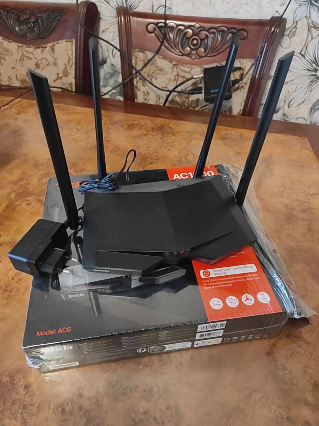 Router Tenda — Şəbəkə və server avadanlığı, Bakı