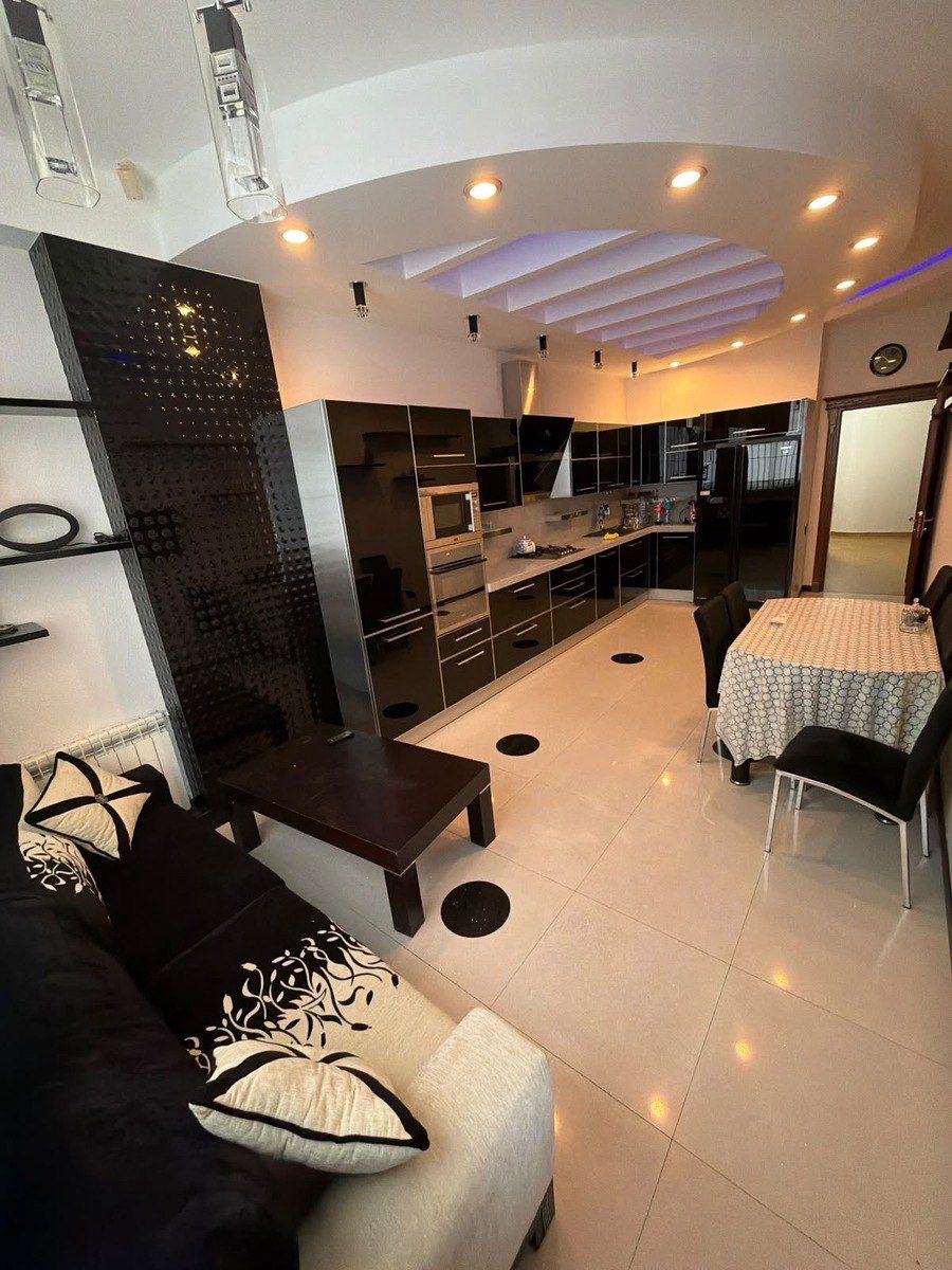 İcarəyə verilir 3 otaqlı yeni tikili 120 m² — Mənzil, Bakı
