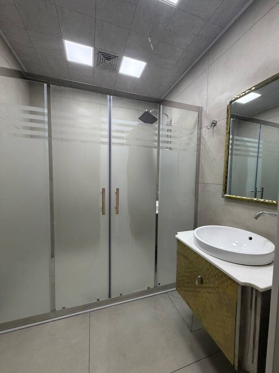 İcarəyə verilir 3 otaqlı yeni tikili 142 m² — Mənzil, Bakı (12)