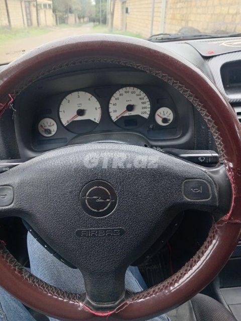 Opel Astra 1.6 L, 1998, 50 000 km — Quba