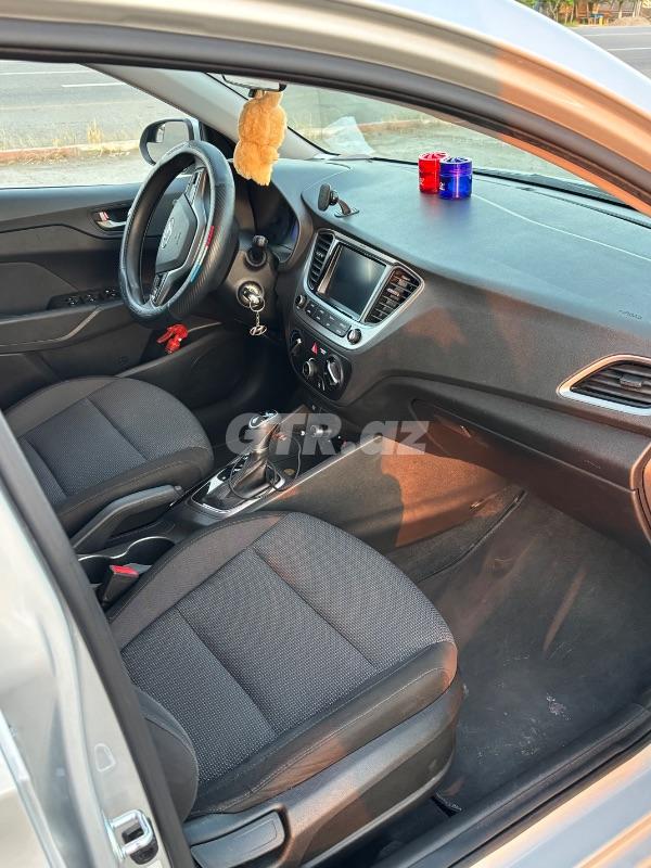 Hyundai Accent 1.6 L, 2018, 138 718 mil 10-YC-148 — Avtomobillər, Biləsuvar (10)