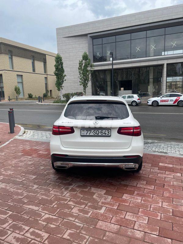 Mercedes GLC 200 4MATIC 2.0 L, 2017, 101 000 km 77-SQ-643 — Avtomobillər, Bakı (4)