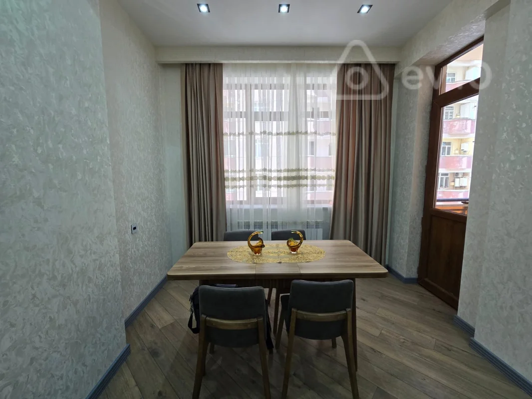3 otaqlı mənzil, 105 m², Tebriz küçəsi — kirayə — Bakı