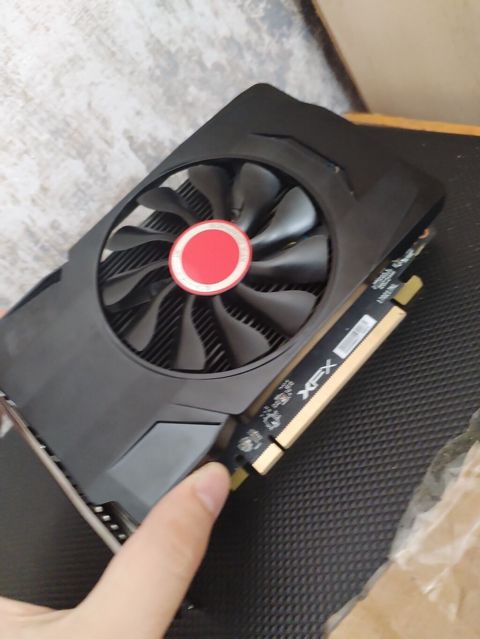 Videokart XFX Radeon RX 560, 4 GB, İşlənmiş — Şəki