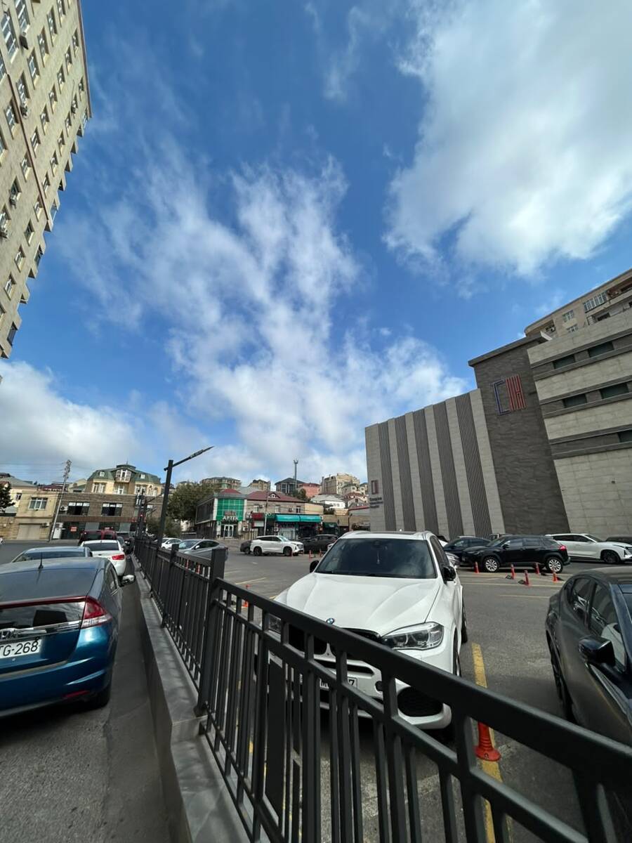 Satılır obyekt 132 m² — Əmlak, Bakı (2)