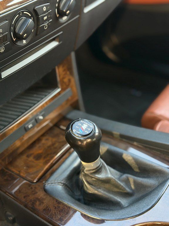 BMW 520, 2.0 L, 2006 il, 357 000 km — Avtomobillər, Bakı (12)