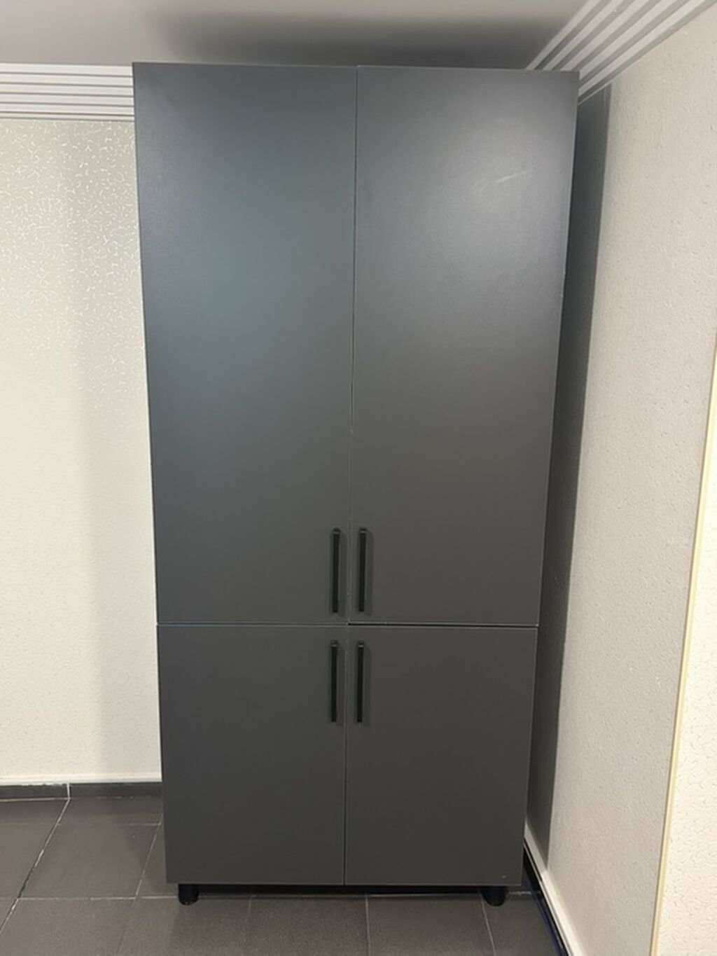 Ofis mebel dəsti – qrafit rəng - Minimalist dizaynlı iş masası: düz — Ofis mebeli, Bakı (6)
