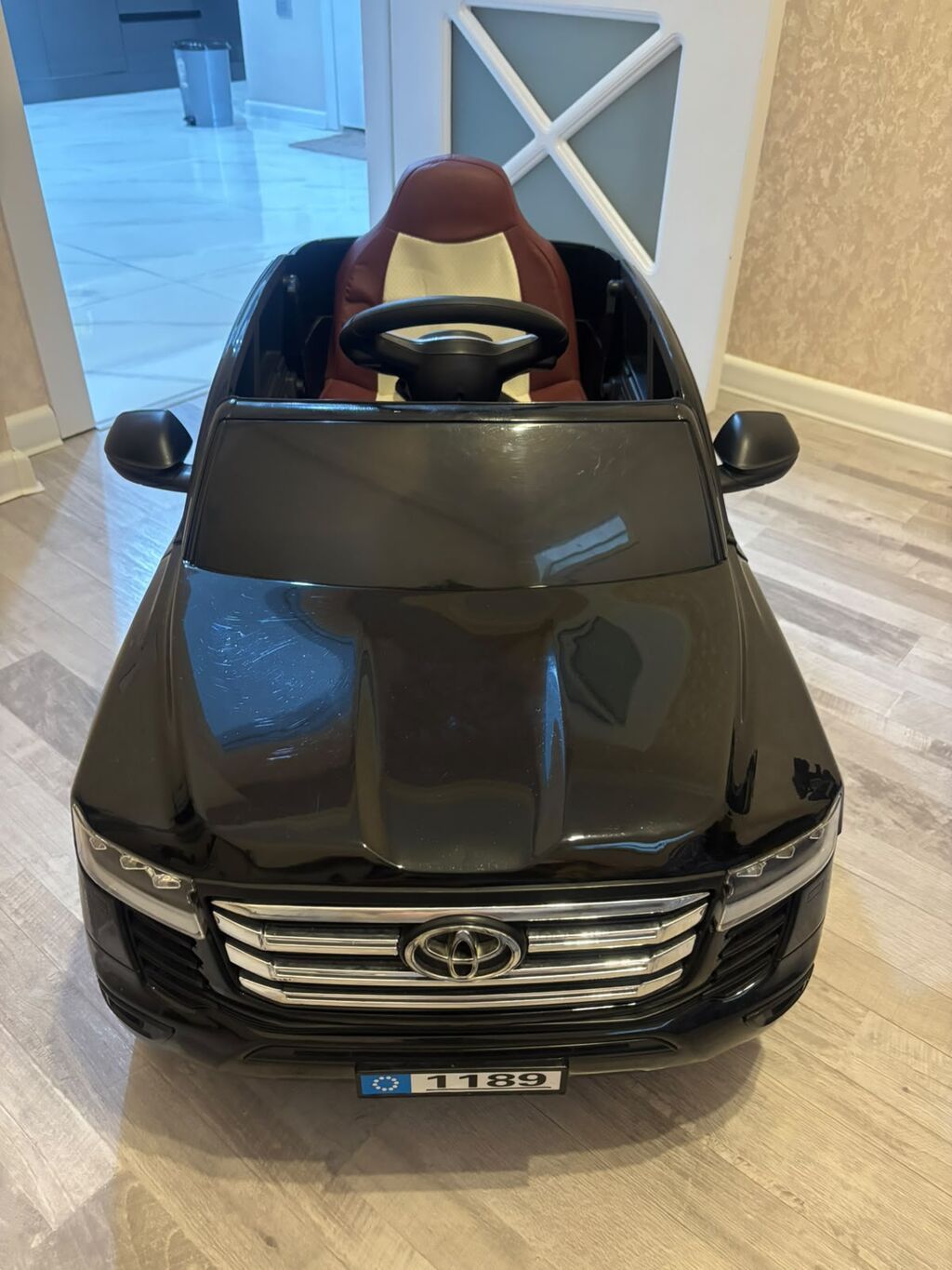 Uşaq üçün elektrikli oyuncaqlı avtomobil – Toyota üslublu, qara rəng — Uşaq avtomobilləri, Xırdalan (2)