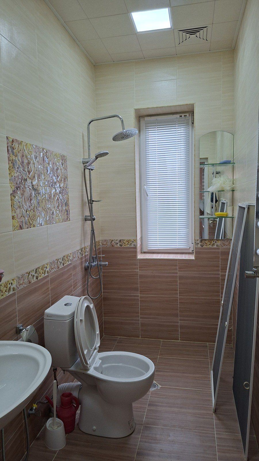 Satılır 6 otaqlı həyət evi/bağ evi 200 m² — Ev, villa, Bakı (7)