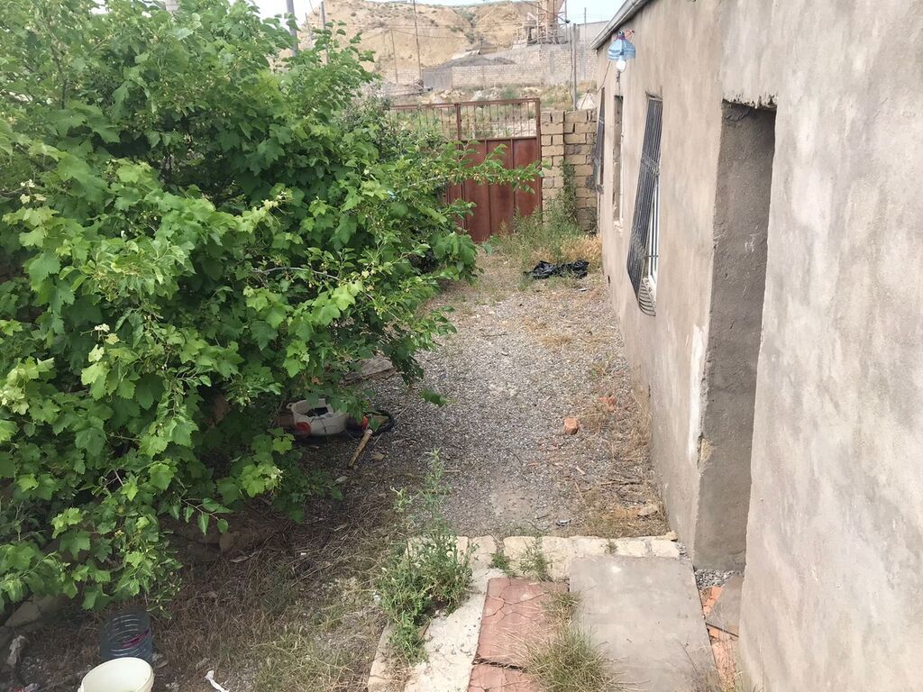 Binəqədi qəs. 5 otaqlı, 320 kv. m, Təmirsiz — Ev, villa, Bakı (4)