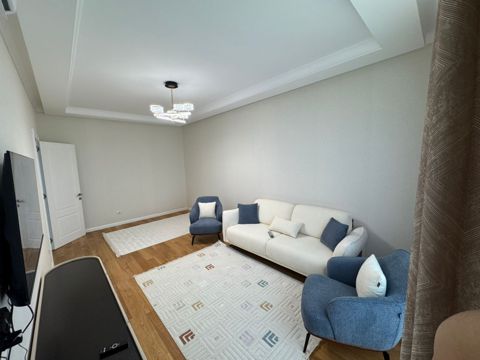 Satılır 2 otaqlı yeni tikili 75 m² — Bakı