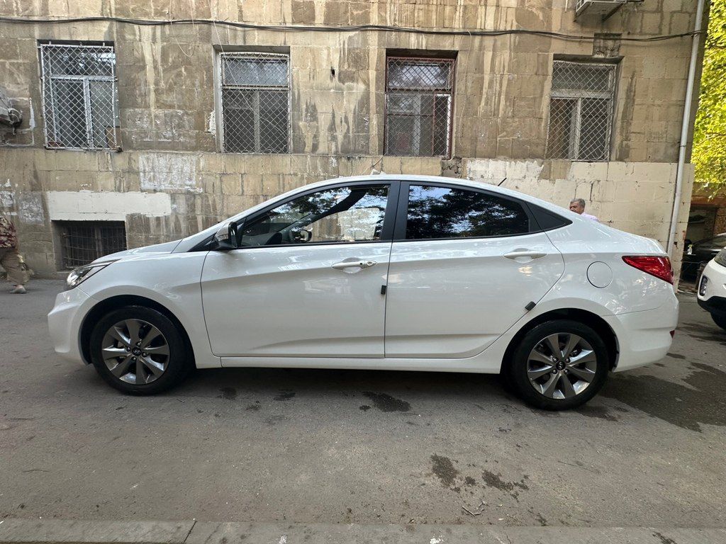 Hyundai Accent, 1.4 L, 2018 il, 25 100 km — Avtomobillər, Bakı (4)