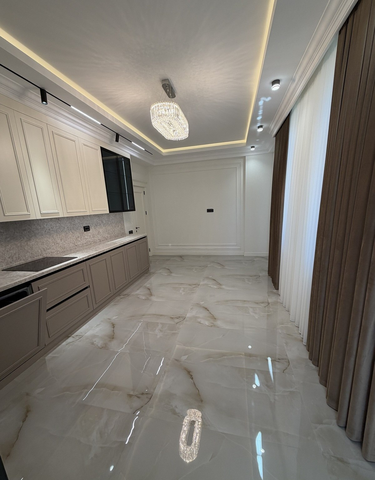 4 otaqlı mənzil 181 m² satılır — Mənzil, Bakı (4)
