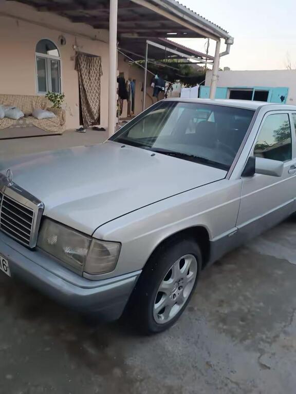 Mercedes 190, 2.6 L, 1991 il, 400 000 km — Avtomobillər, Xızı (2)