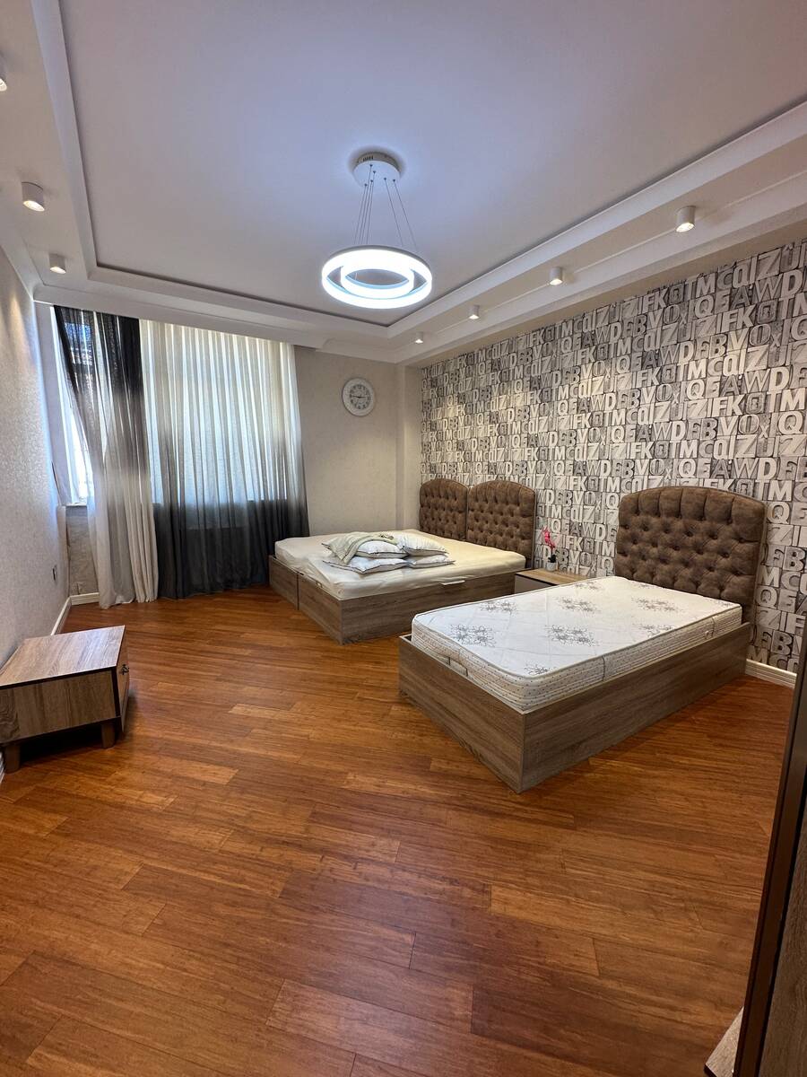 Satılır 3 otaqlı yeni tikili 150 m² — Mənzil, Bakı (12)