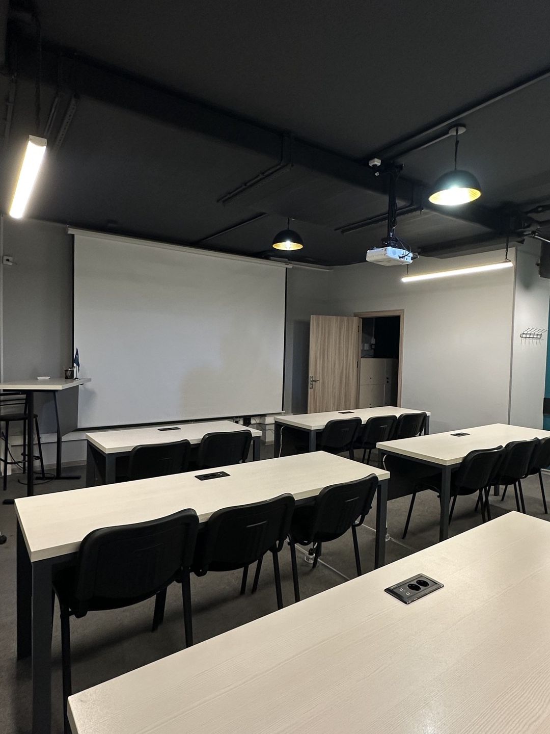 İcarəyə verilir 1 otaqlı ofis 35 m² — Ofis, Bakı (2)