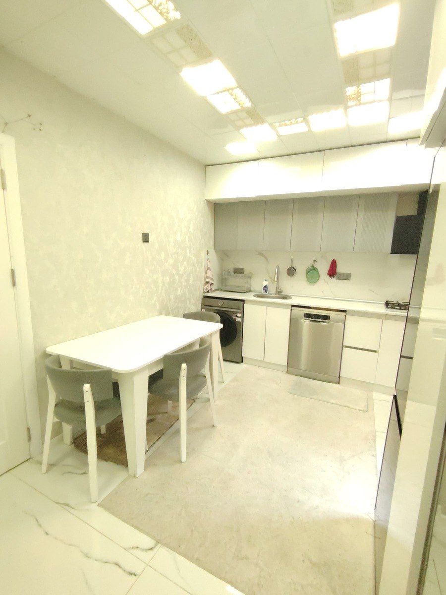 Satılır 3 otaqlı köhnə tikili 80 m² — Mənzil, Bakı (10)