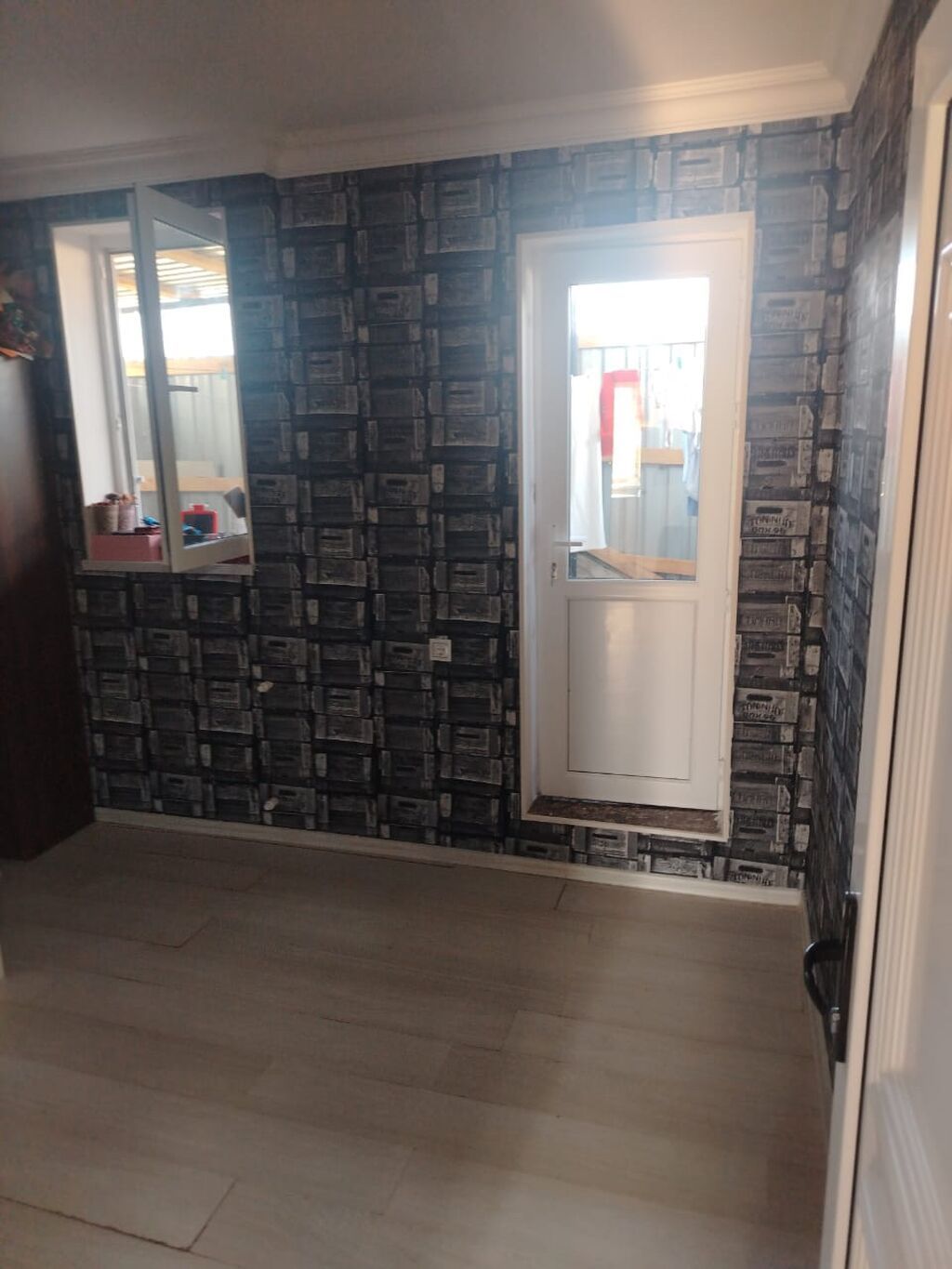 Sumqayit şəh corat bağları 4 ün yolunda 2 otaq tam əşyali səliqəli ev — Ev, villa, Saray (5)