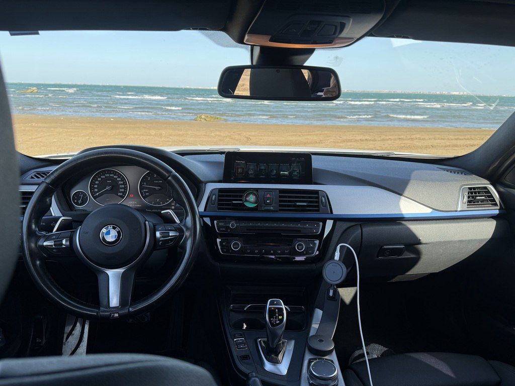 BMW 320, 2.0 L, 2017 il, 154 800 km — Avtomobillər, Bakı (6)