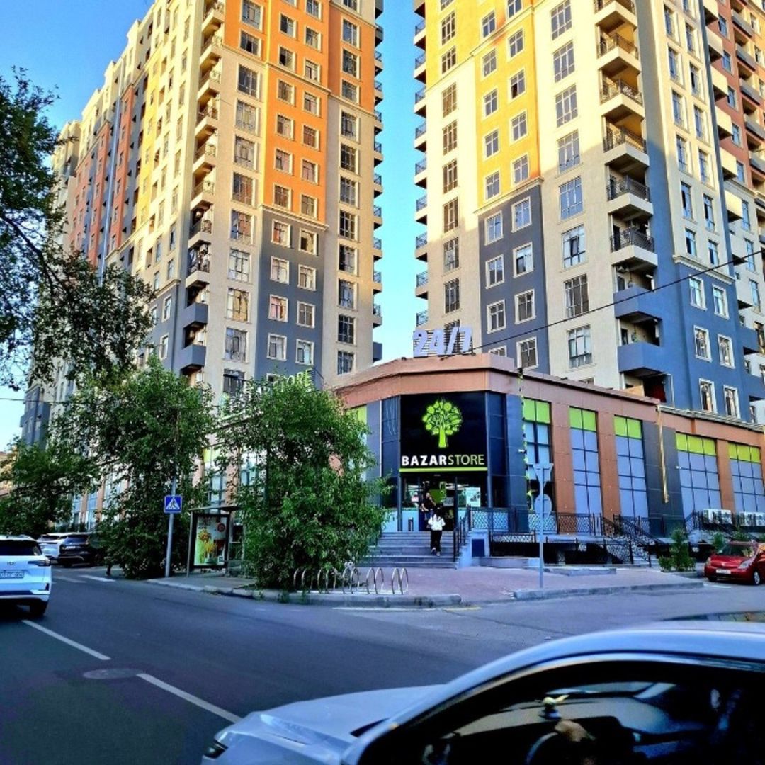 Satılır 4 otaqlı yeni tikili 130 m² — Mənzil, Bakı