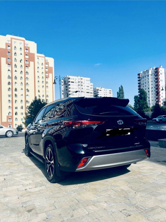 Toyota Highlander, 2.5 L, 1.6 kWh, 2022 il, 16 300 km — Avtomobillər, Bakı (3)