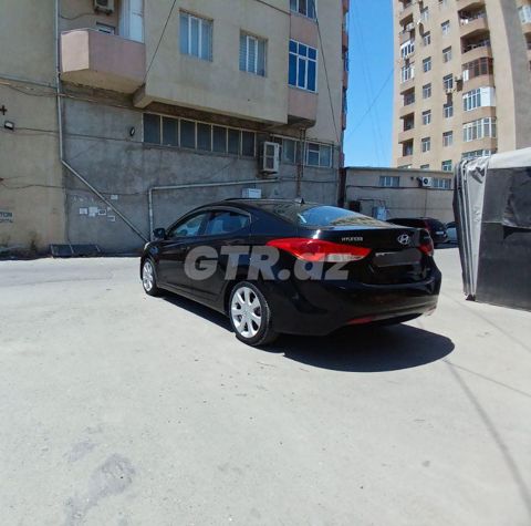 Hyundai Elantra 1.8 L, 2013, 203 000 km — Bakı