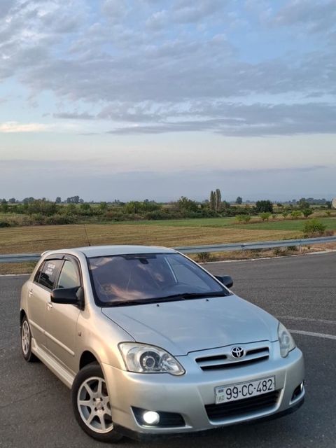 Toyota Corolla, 1.4 L, 2005 il, 300 000 km — Ağstafa