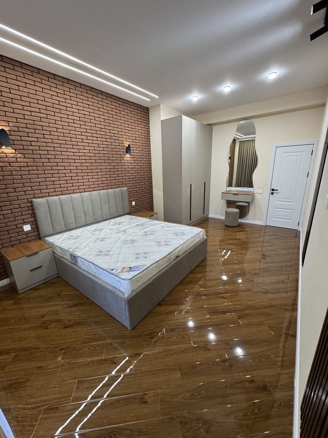 Satılır 2 otaqlı yeni tikili 80 m² — Mənzil, Bakı (8)