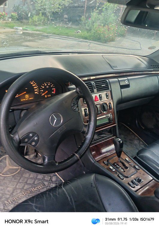 Mercedes E 280 4MATIC, 2.8 L, 2001 il, 271 000 km 61-BH-321 — Avtomobillər, Bakı (5)
