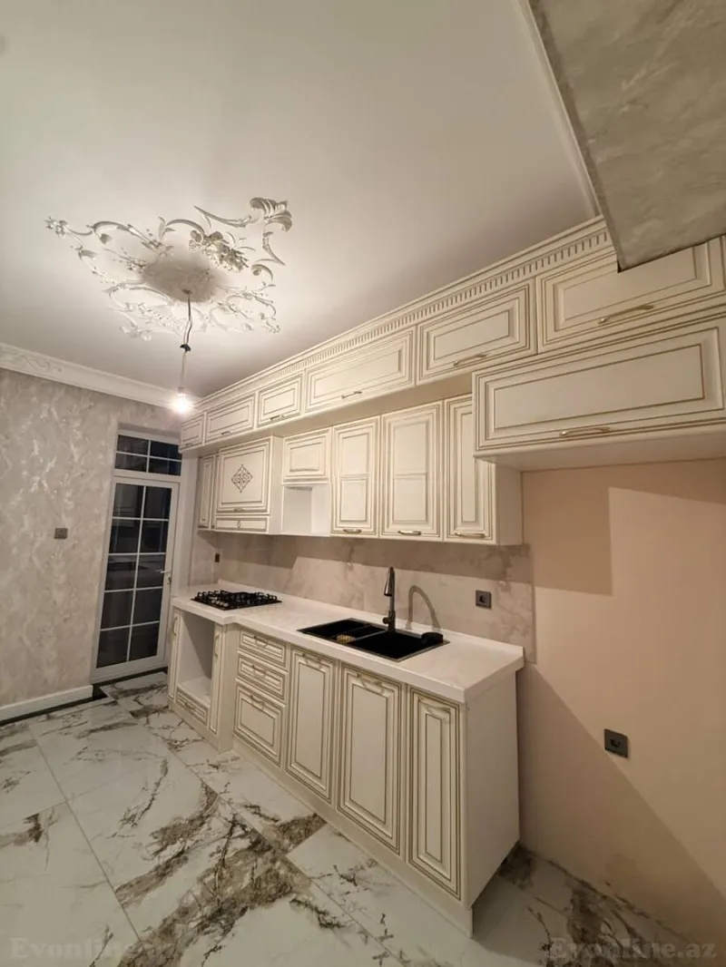 Satılır 3 otaqlı Mənzil Yeni tikili 101 m² Bakı, Yasamal r., 20 Yanvar m., Yasamal — Mənzil, Bakı (8)