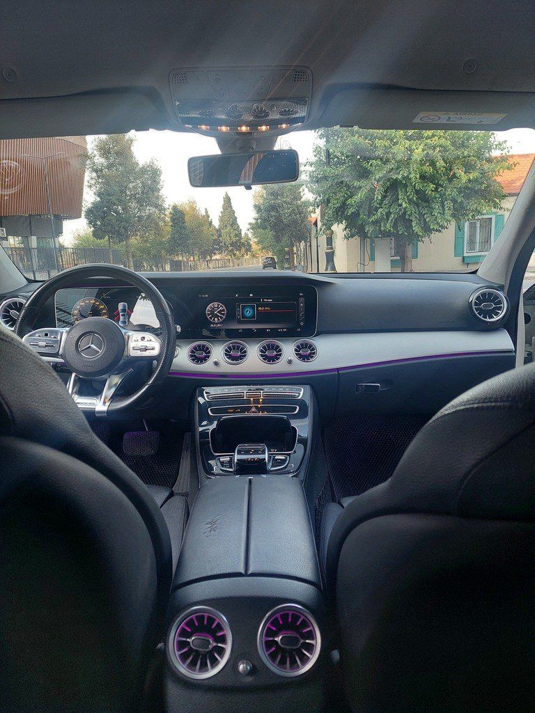 Mercedes E 220 d 4MATIC, 2.0 L, 2018 il, 300 000 km 10-JU-956 — Avtomobillər, Gəncə (3)