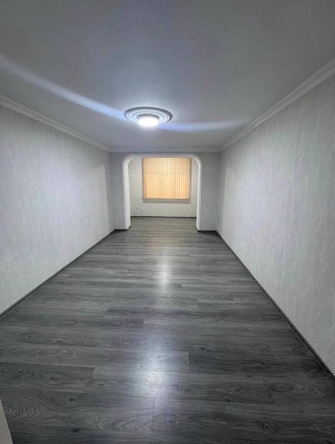 İcarəyə verilir 3 otaqlı ofis 90 m² — Bakı