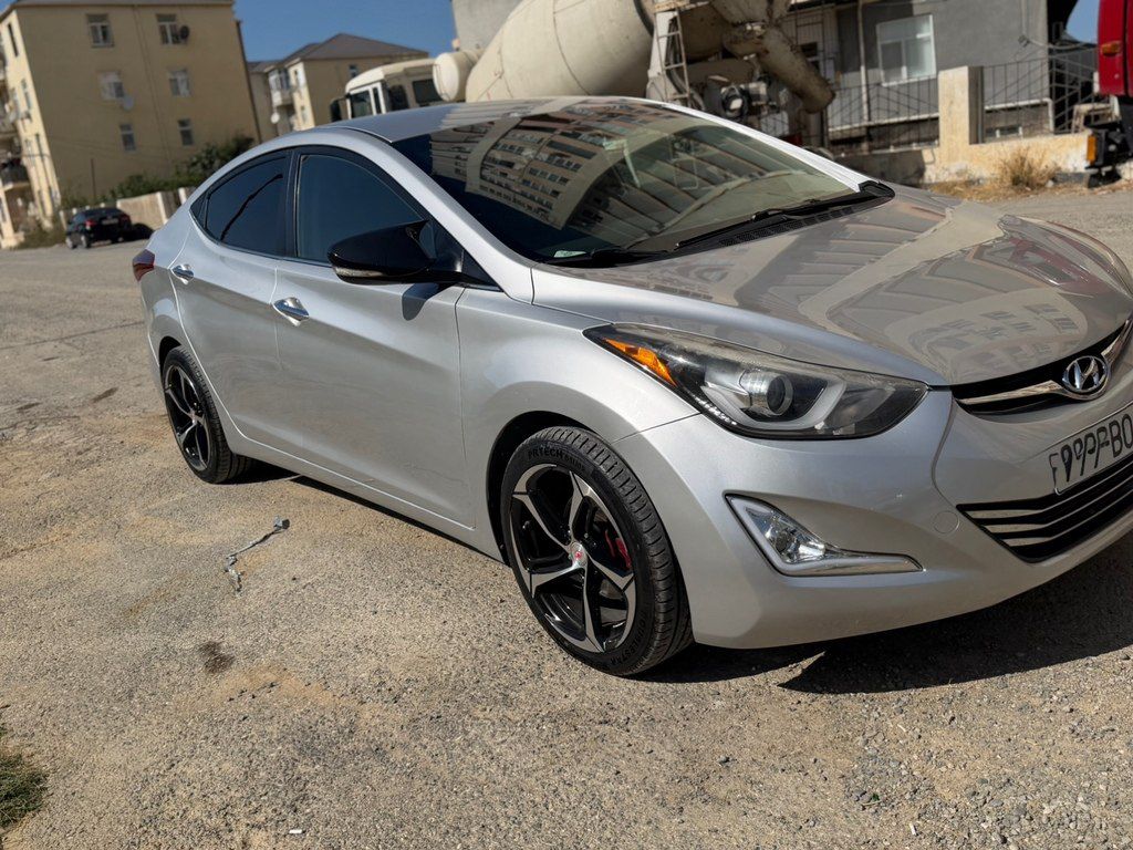 Hyundai Elantra, 1.8 L, 2015 il, 250 000 km — Avtomobillər, Bakı (4)