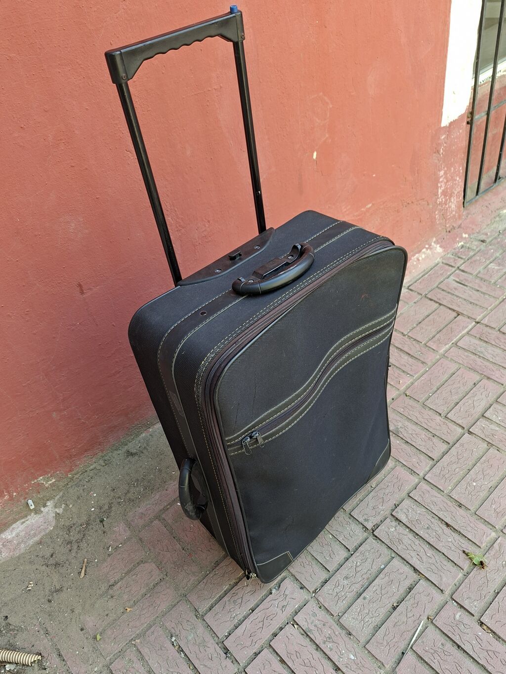 Təkərli səfər çantası – böyük ölçü satilir. Isteyenler elaqe saxlasin — Çamadanlar, Bakı (2)