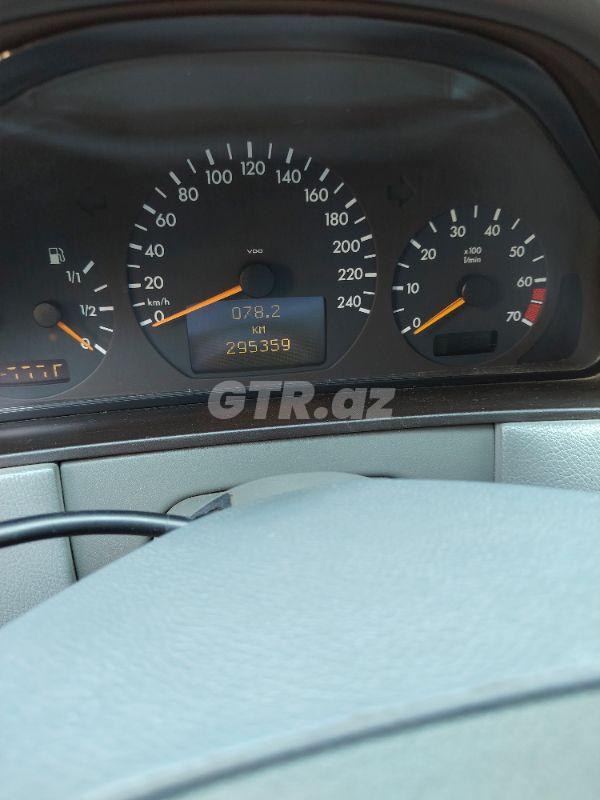 Mercedes E 240 2.4 L, 2000, 295 000 km 90-HJ-296 — Avtomobillər, Bakı (6)