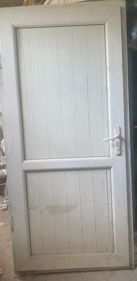 Məhsul: 3 ədəd otaq/qapı dəsti 1) Ağ PVC giriş/otaq qapısı — Mehdiabad