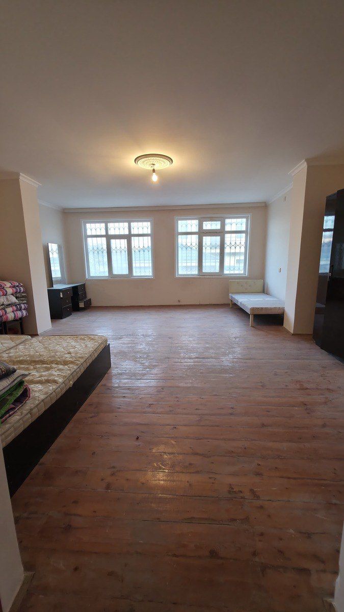 Satılır 11 otaqlı həyət evi/bağ evi 300 m² — Ev, villa, Bakı (5)