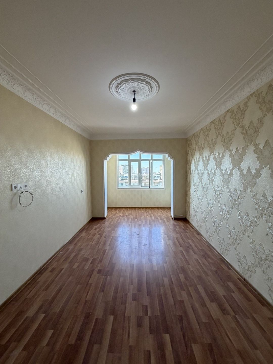 Satılır 3 otaqlı köhnə tikili 90 m² — Mənzil, Bakı (2)