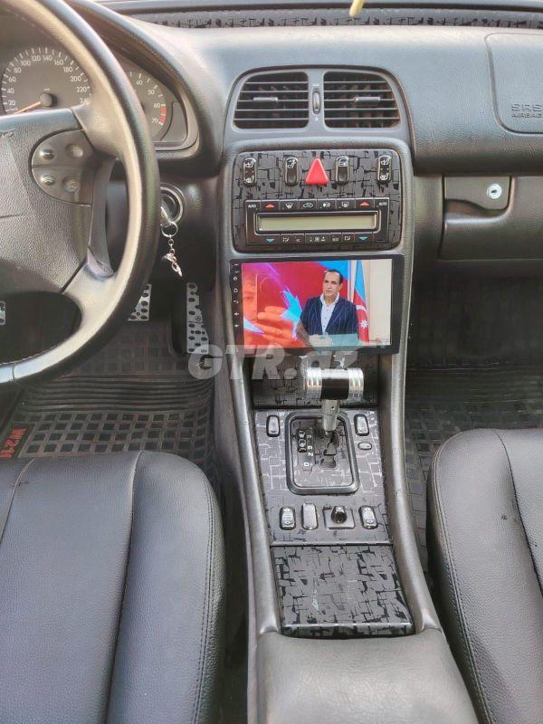Mercedes E 200 2.0 L, 2001, 300 km — Avtomobillər, Bakı (9)