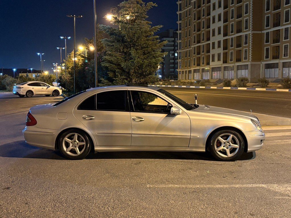 Mercedes E 200, 1.8 L, 2003 il, 226 000 km 90-GE-585 — Avtomobillər, Bakı (4)