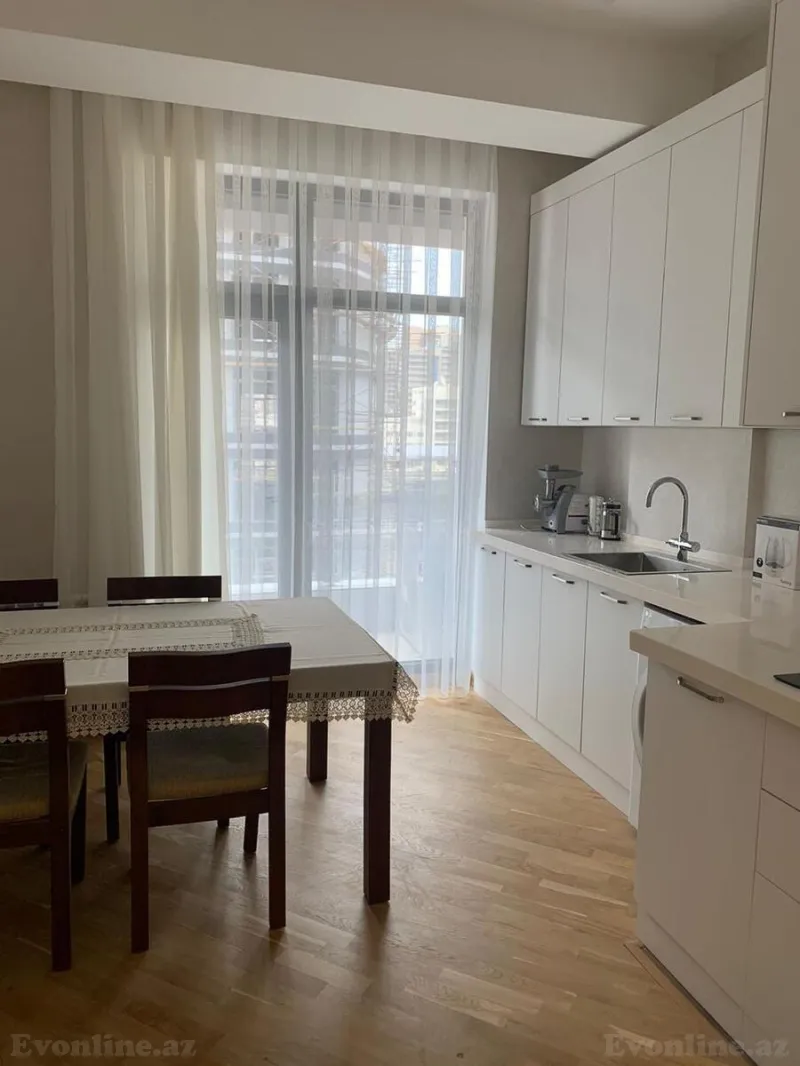 Kirayə verilir 2 otaqlı Mənzil Yeni tikili 72 m² Bakı, Nəsimi r., 28 May m — Mənzil, Bakı (2)