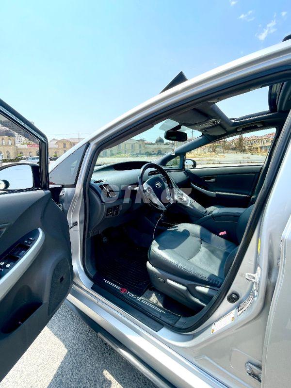 Toyota Prius 1.8 L, 2010, 280 000 mil — Avtomobillər, Bakı (5)