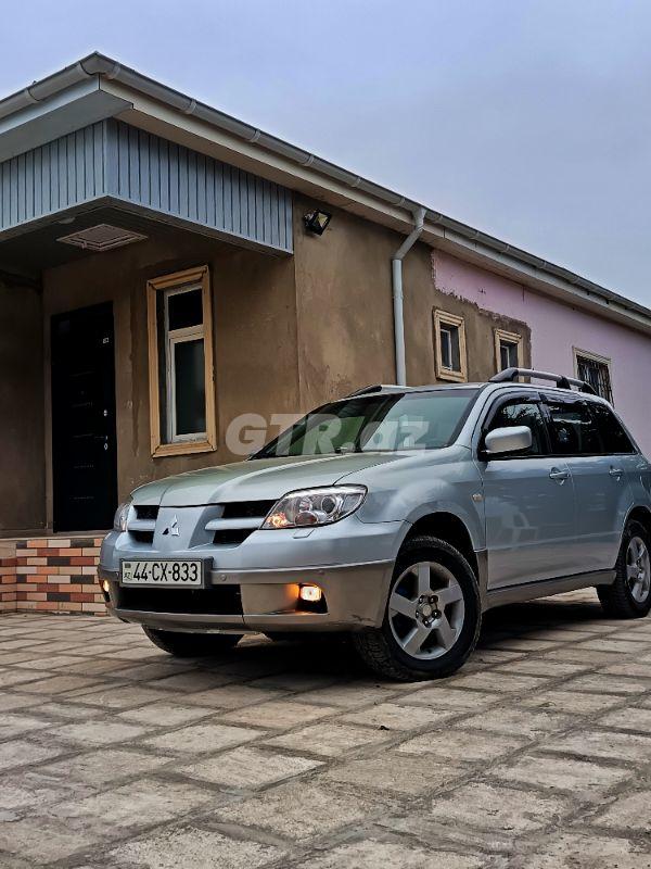 Mitsubishi Outlander 2.4 L, 2004, 206 000 km 44-CX-833 — Avtomobillər, Yardımlı (4)