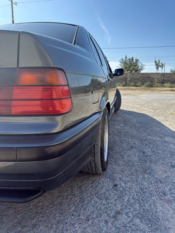 BMW 318, 1.8 L, 1994 il, 250 000 km — Avtomobillər, Bakı (7)
